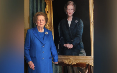 Margaret Thatcher with her portrait, which current Prime Minister Starmer had removed from 10 Downing